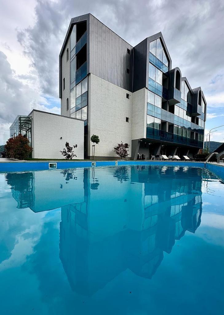 Hotel Arka Orşova Esterno foto